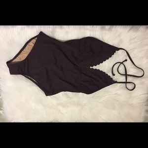 Jcrew oneoiece scalloped swimsuit size 8